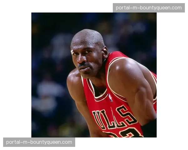 历史回顾:1996年芝加哥公牛72胜10负的传奇赛季 历史回顾:1996年芝加哥公牛72胜10负的传奇赛季